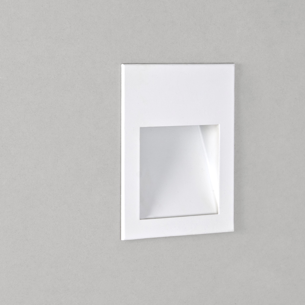 Borgo 54 Mini LED Wandleuchte von Astro