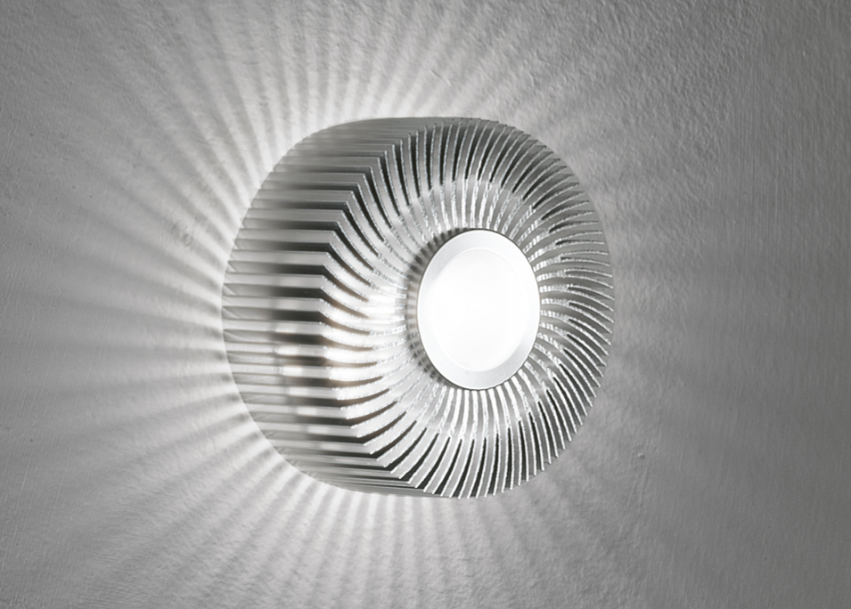 Wand- und Deckenleuchte Taifun von DLS Lighting, LED amber