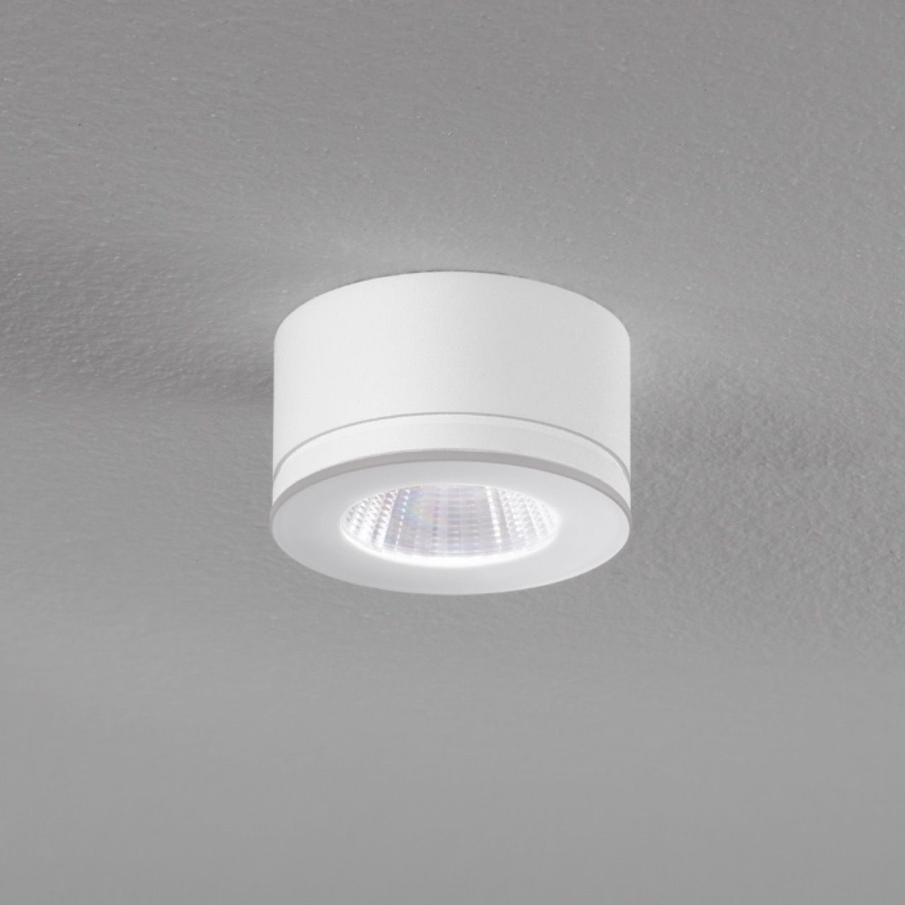 Deckenstrahler Newton 35 & 55 von DLS Lighting - Farbe: weiß